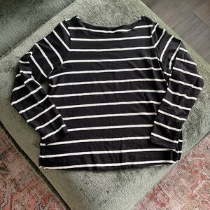 Old Navy Black and White Striped Long Sleeve Mariner Top